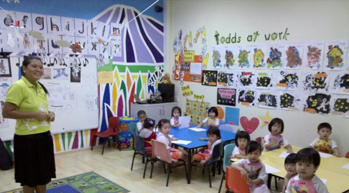 DISCOVER THE JOY OF LEARNING WITH NATURE